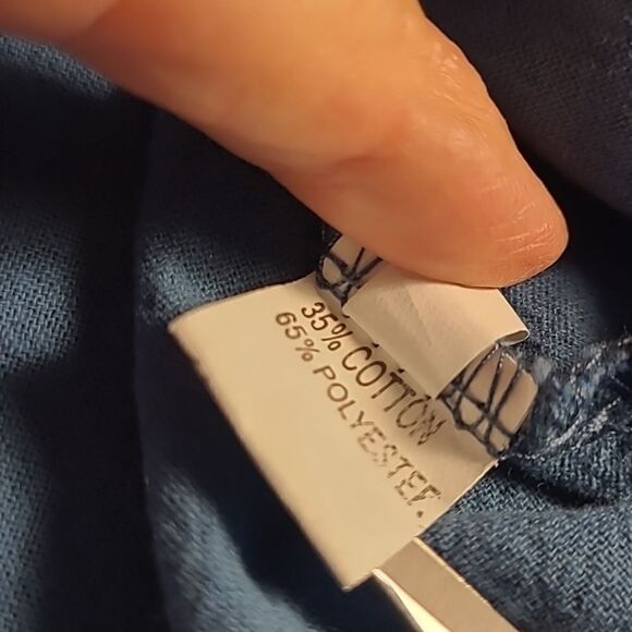 Blue top with dandelion print and offset buttons - Picture 6 of 9